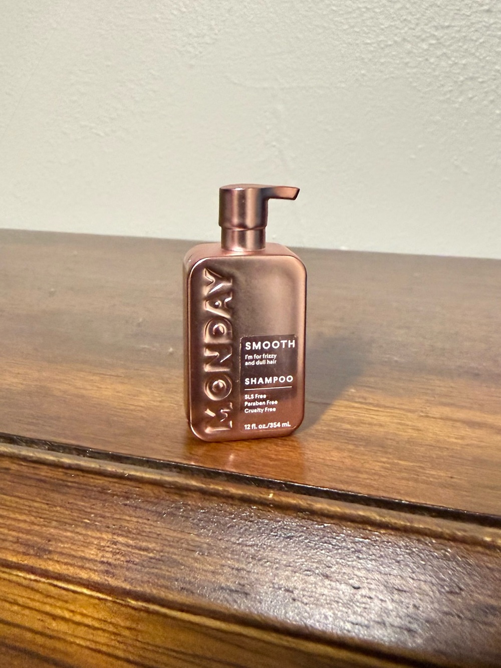 Rare rose gold Monday shampoo- Mini brands